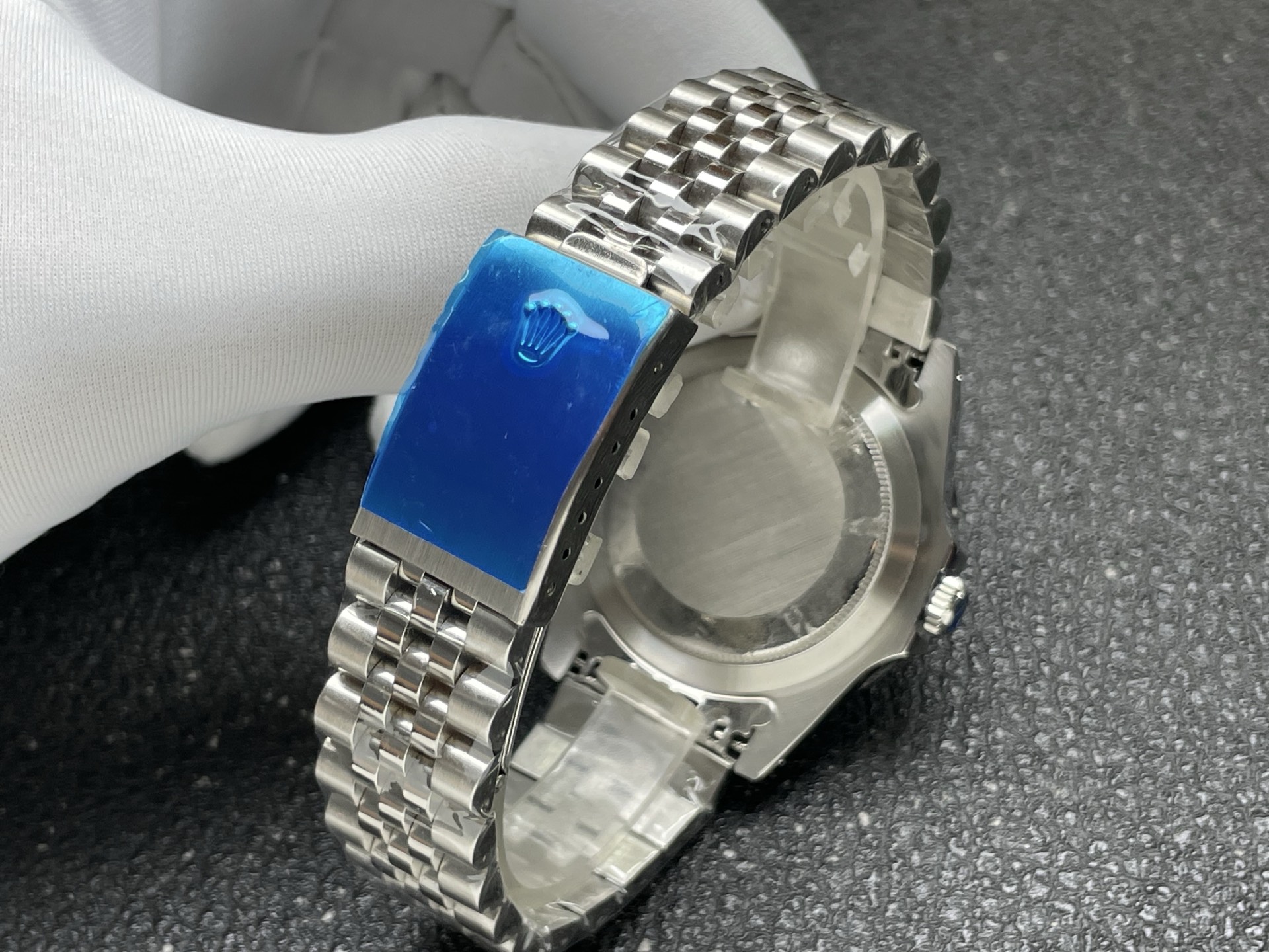 294-dedc7115a1e9025ebbd5ee2c992d3876d5502cbcf53ffef0977252fed47fb839 Tudor Black Bay GMT / dual time Configuration FB87B1 1:1 Superclone